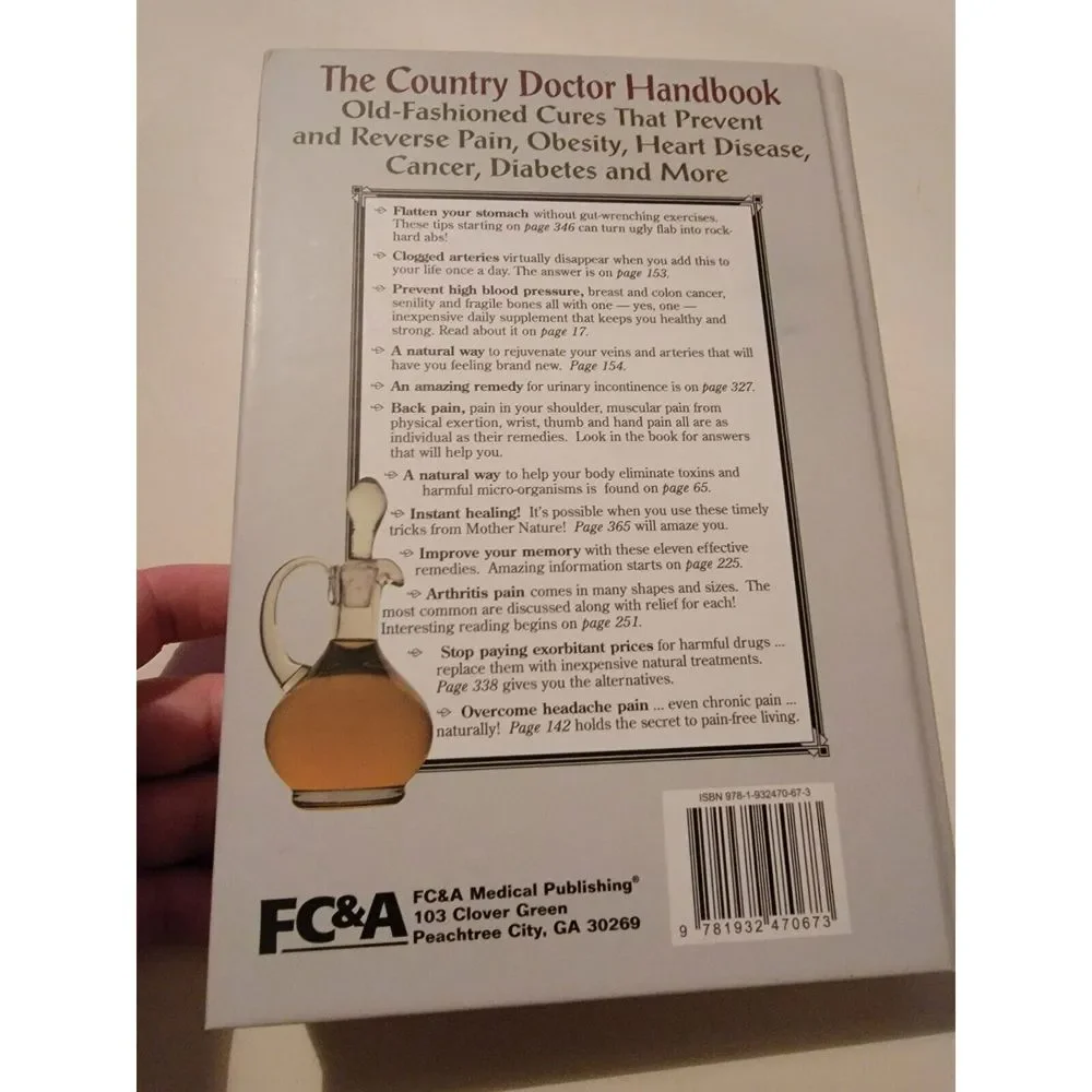 THE COUNTRY DOCTOR HANDBOOK Hardcover 2004‎ Book Medical
